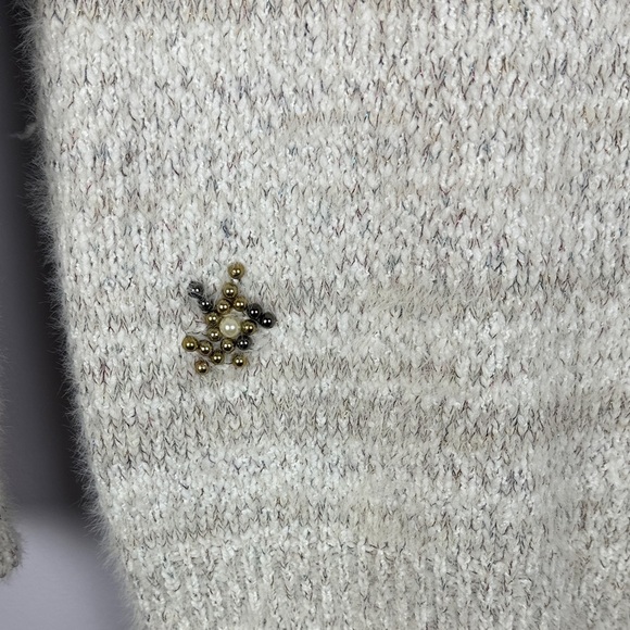 Interdee Love Stub Long Sleeve Cream Small Sweater - Picture 11 of 15